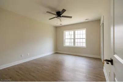 217 W 2nd Ave, Roselle, NJ 07203 - Photo 8