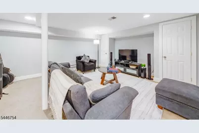 53 Maple Ave, Berkeley Heights Township, NJ 07922 - Photo 26