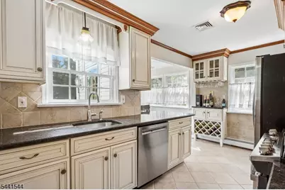 26 Longview Ave, Randolph Township, NJ 07869 - Photo 12