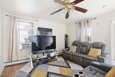 59 Augusta St, Irvington, NJ 07111 - Photo 6