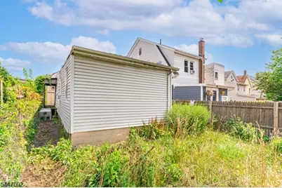 59 Augusta St, Irvington, NJ 07111 - Photo 28