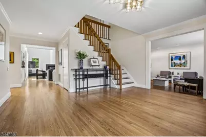 11 Maywood Ct, North Caldwell, NJ 07006 - Photo 4