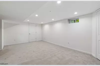 1 Berkshire St, Hanover Township, NJ 07981 - Photo 22