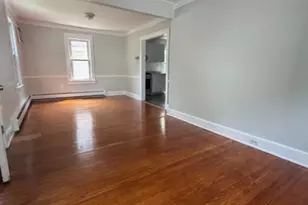 8 8th Ave, Hawthorne, NJ 07506 - Photo 4