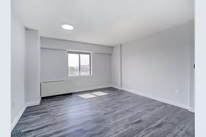 10 N Wood Ave #623, Linden, NJ 07036 - Photo 14