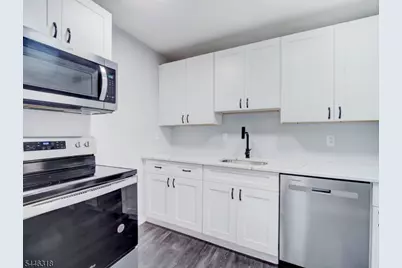 10 N Wood Ave #623, Linden, NJ 07036 - Photo 12