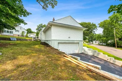 76 Dawn Ave, North Haledon, NJ 07508 - Photo 6