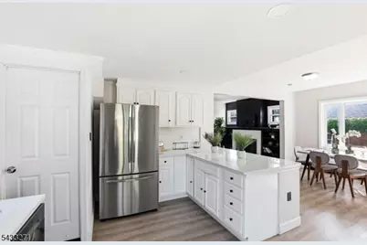 181 W Stearns St, Rahway, NJ 07065 - Photo 18