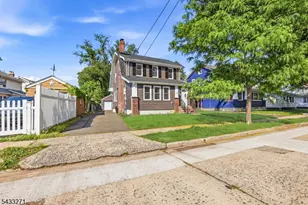 181 W Stearns St, Rahway, NJ 07065 - Photo 4