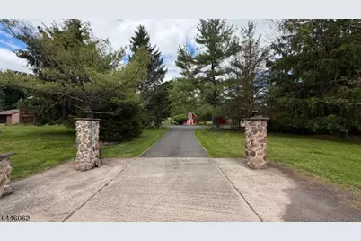 112 Allerton Rd, Clinton Township, NJ 08801 - Photo 6