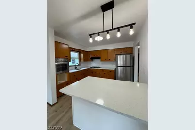 608 W 2nd Ave #2, Roselle, NJ 07203 - Photo 4
