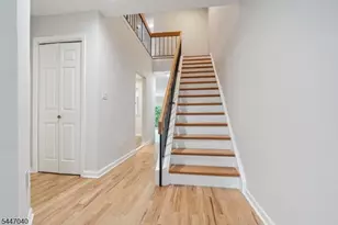 251 Plymouth Ct, Madison, NJ 07940 - Photo 2