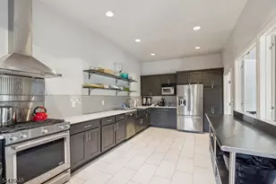 251 Plymouth Ct, Madison, NJ 07940 - Photo 28
