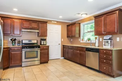 8 Spruce Dr, Green Township, NJ 07821 - Photo 2