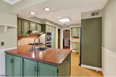 45 Nance Rd, West Orange Township, NJ 07052 - Photo 8