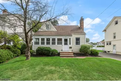 419 Ridgeview Ave, Scotch Plains Township, NJ 07076 - Photo 1