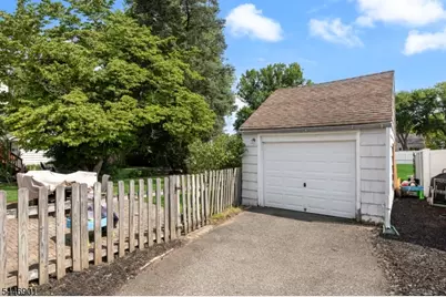 419 Ridgeview Ave, Scotch Plains Township, NJ 07076 - Photo 36