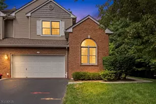 8 Clements Ct, Roseland, NJ 07068 - Photo 38