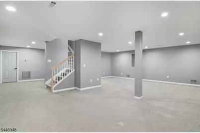 8 Clements Ct, Roseland, NJ 07068 - Photo 34