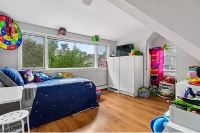 70 Elm St, Montclair, NJ 07042 - Photo 28