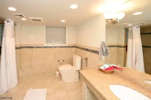38 Griswold Pl, Glen Rock, NJ 07452 - Photo 8