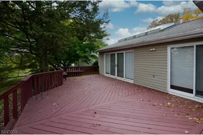 38 Griswold Pl, Glen Rock, NJ 07452 - Photo 16