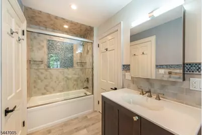 25 West Rd, Millburn, NJ 07078 - Photo 32