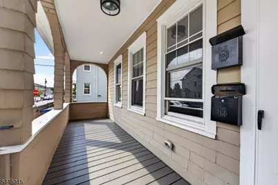 289 Hathaway St, Wallington, NJ 07057 - Photo 10