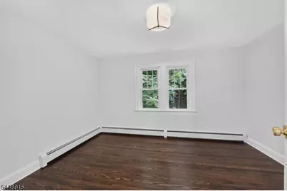 289 Hathaway St, Wallington, NJ 07057 - Photo 6