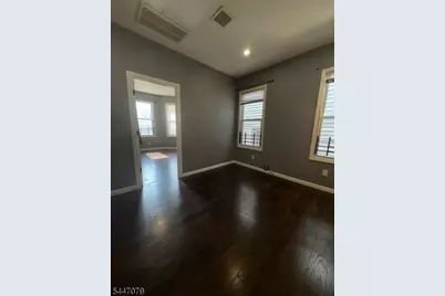 487 S 17th St #2, Newark, NJ 07103 - Photo 12
