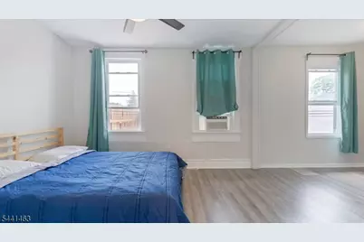 60 Welland Ave, Irvington Twp., NJ 07111 - Photo 12