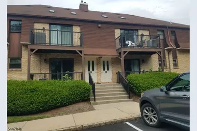 806 Yorkshire Dr, Raritan Township, NJ 08822 - Photo 1