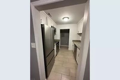 60 Almond Dr, Franklin Township, NJ 08873 - Photo 2