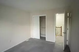 60 Almond Dr, Franklin Township, NJ 08873 - Photo 14