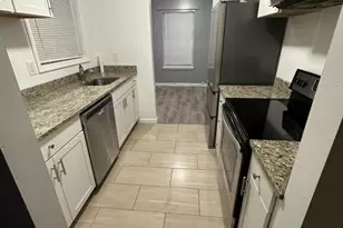60 Almond Dr, Franklin Township, NJ 08873 - Photo 2