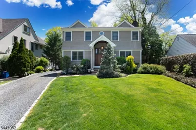 30 Gates Ave, Summit, NJ 07901 - Photo 2