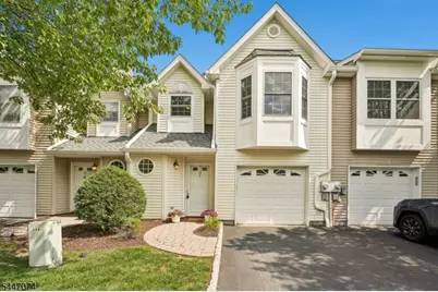 14 Helen Way, Berkeley Heights Township, NJ 07922 - Photo 1
