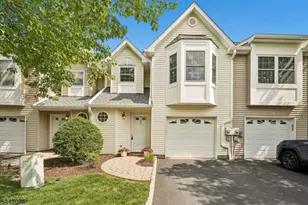 14 Helen Way, Berkeley Heights Township, NJ 07922 - Photo 1
