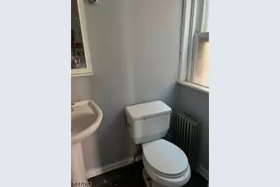 718 Riverside Ave, Trenton, NJ 08618 - Photo 10