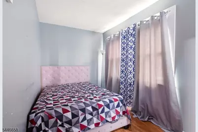 148 Palisade Ave, Garfield, NJ 07026 - Photo 12
