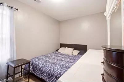 148 Palisade Ave, Garfield, NJ 07026 - Photo 10