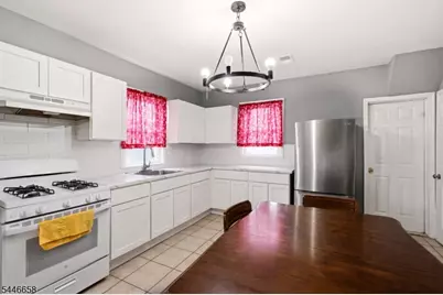 148 Palisade Ave, Garfield, NJ 07026 - Photo 14