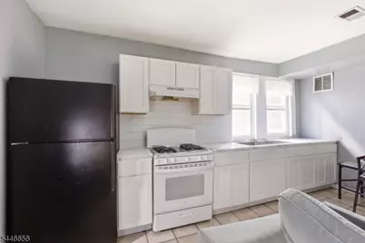 148 Palisade Ave, Garfield, NJ 07026 - Photo 6