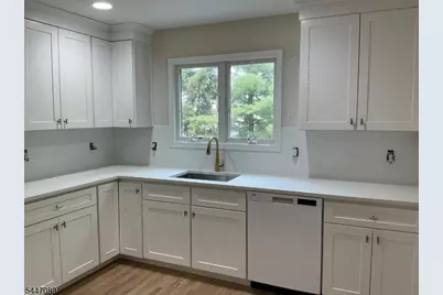 125 Summit Ave, Chatham, NJ 07928 - Photo 12