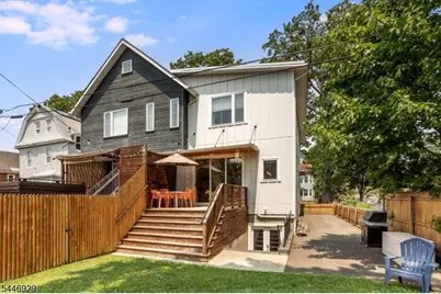 8 Willard Pl, Montclair, NJ 07042 - Photo 24
