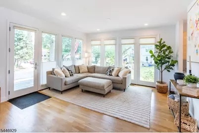 8 Willard Pl, Montclair, NJ 07042 - Photo 4