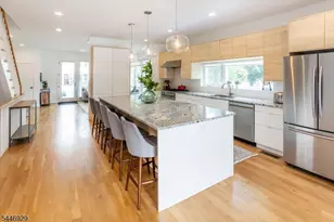 8 Willard Pl, Montclair, NJ 07042 - Photo 8
