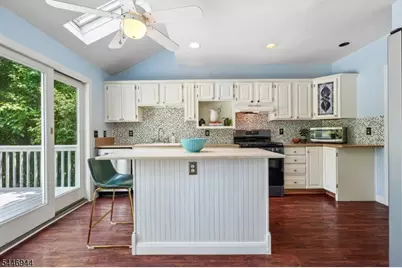 15 Thompson St, Newton, NJ 07860 - Photo 12