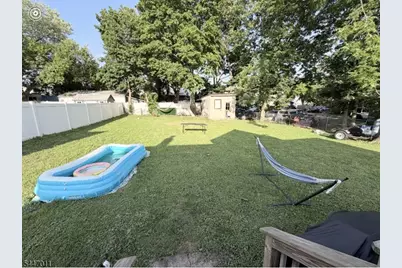 11 Gaston Ave, Raritan, NJ 08869 - Photo 2