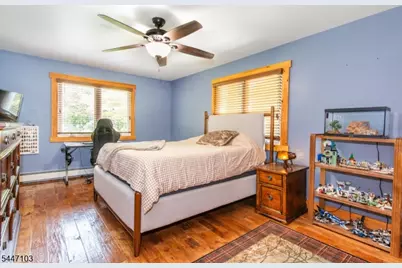 16 Tumbling Brook Rd, Montville Township, NJ 07082 - Photo 20